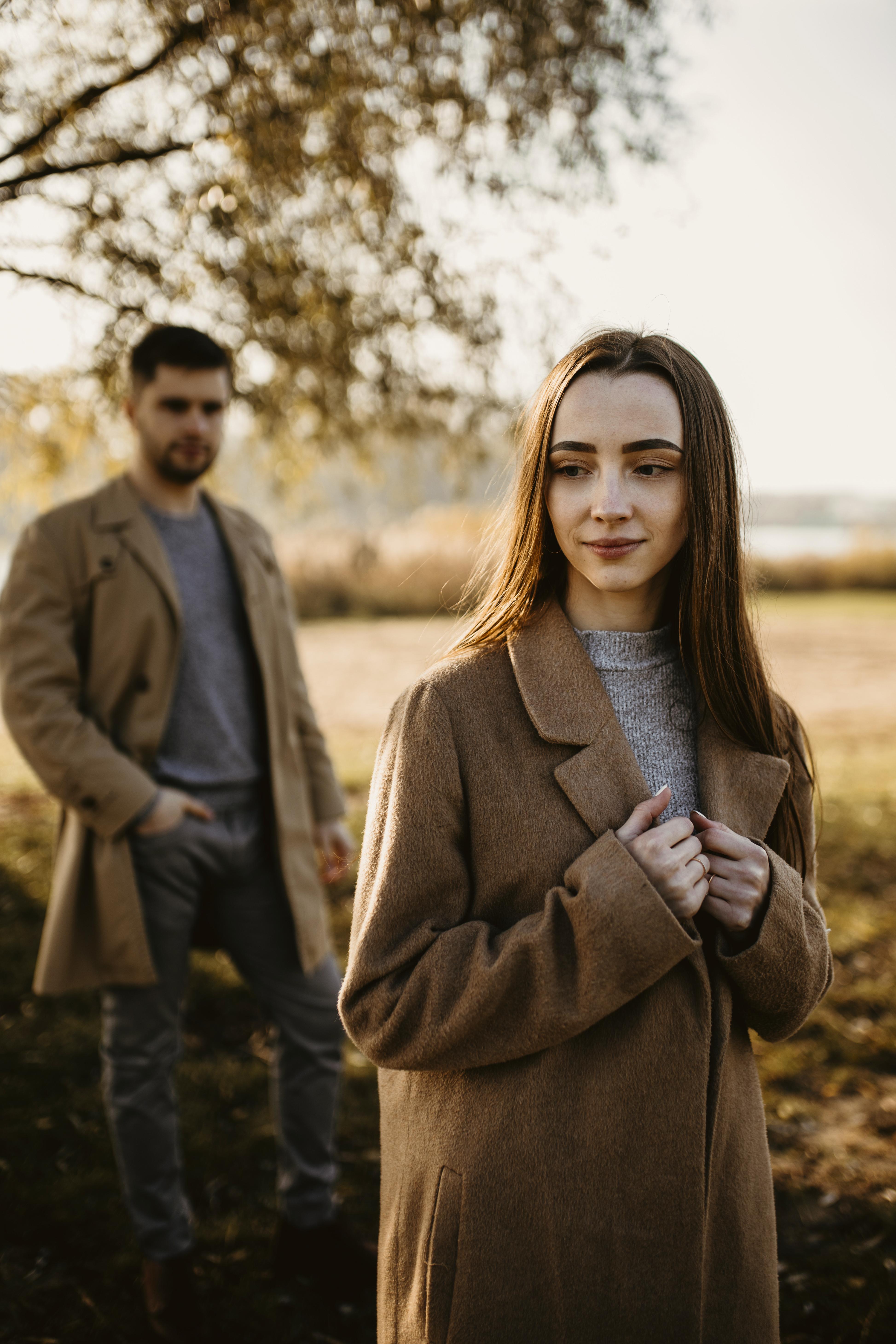 7 Phrases à Éviter dans un Couple